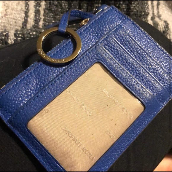 Michael Kors Blue Purchase and Wallet Bundle - Picture 5 of 5